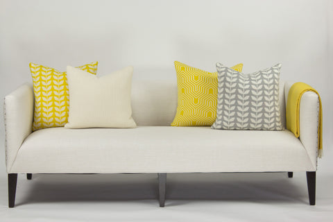 Cotton Knit Pillow, Yellow/Natural Geo (20x20)
